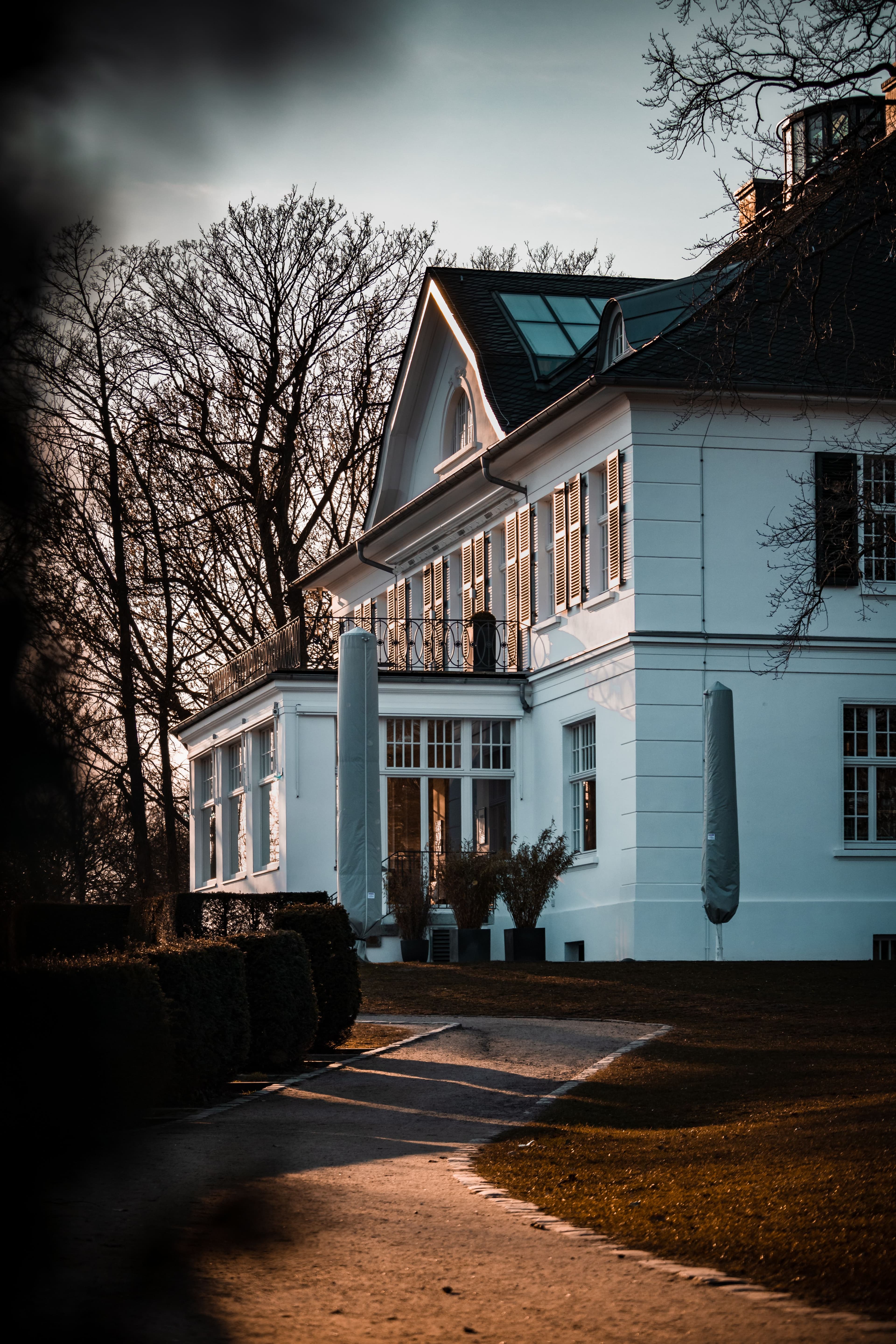 Grounds & Exterior